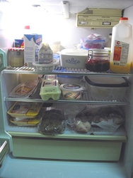 A well organized energy saving refrigerator